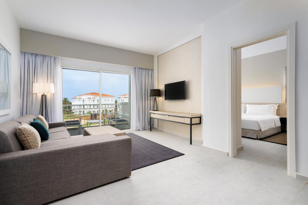 Radisson Blu Residences, Saïdia Luaran gambar
