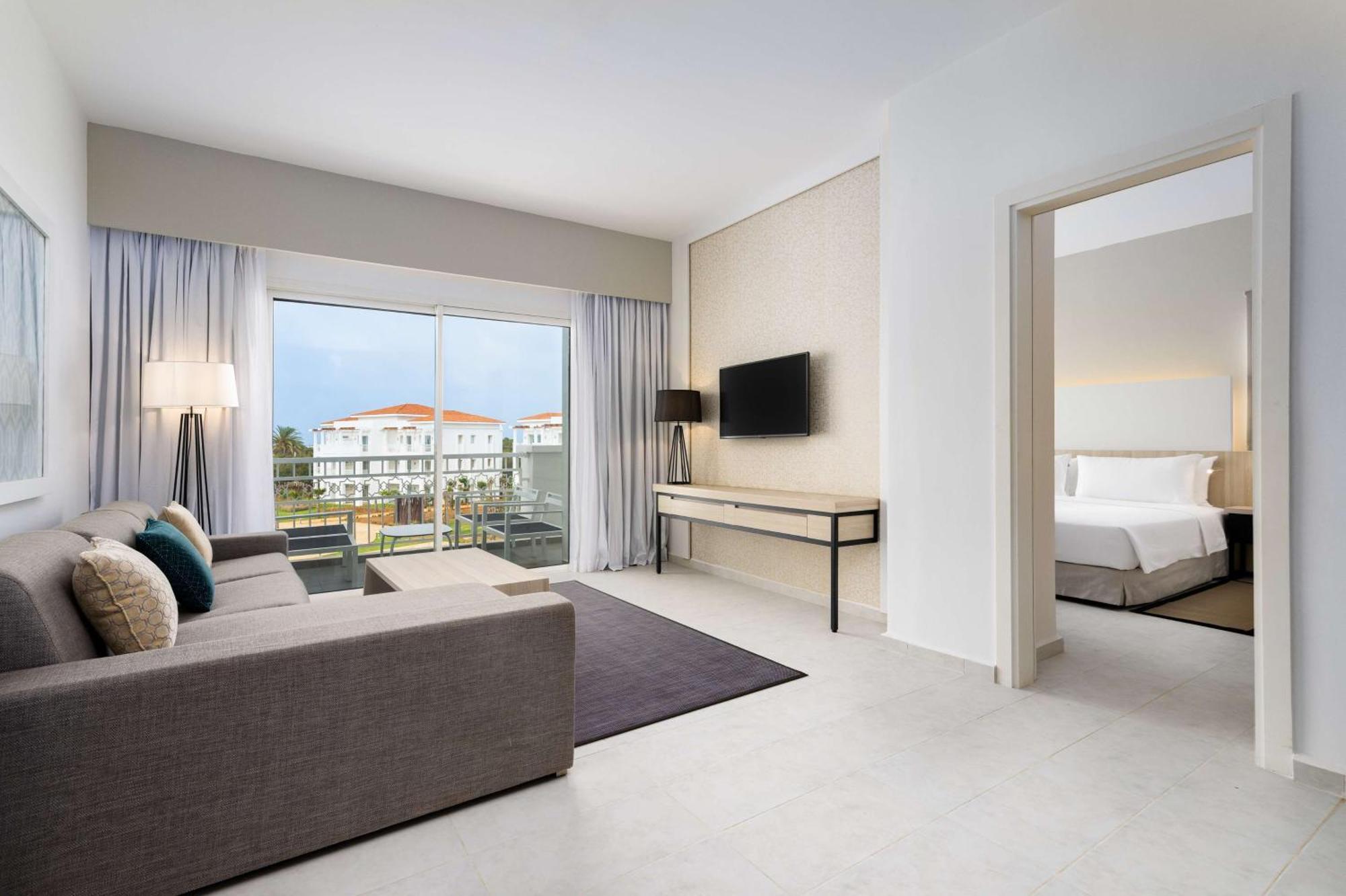 Radisson Blu Residences, Saïdia Luaran gambar
